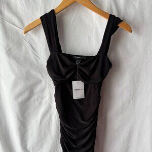 Short Black form fitting xs ladies forever 21 dress